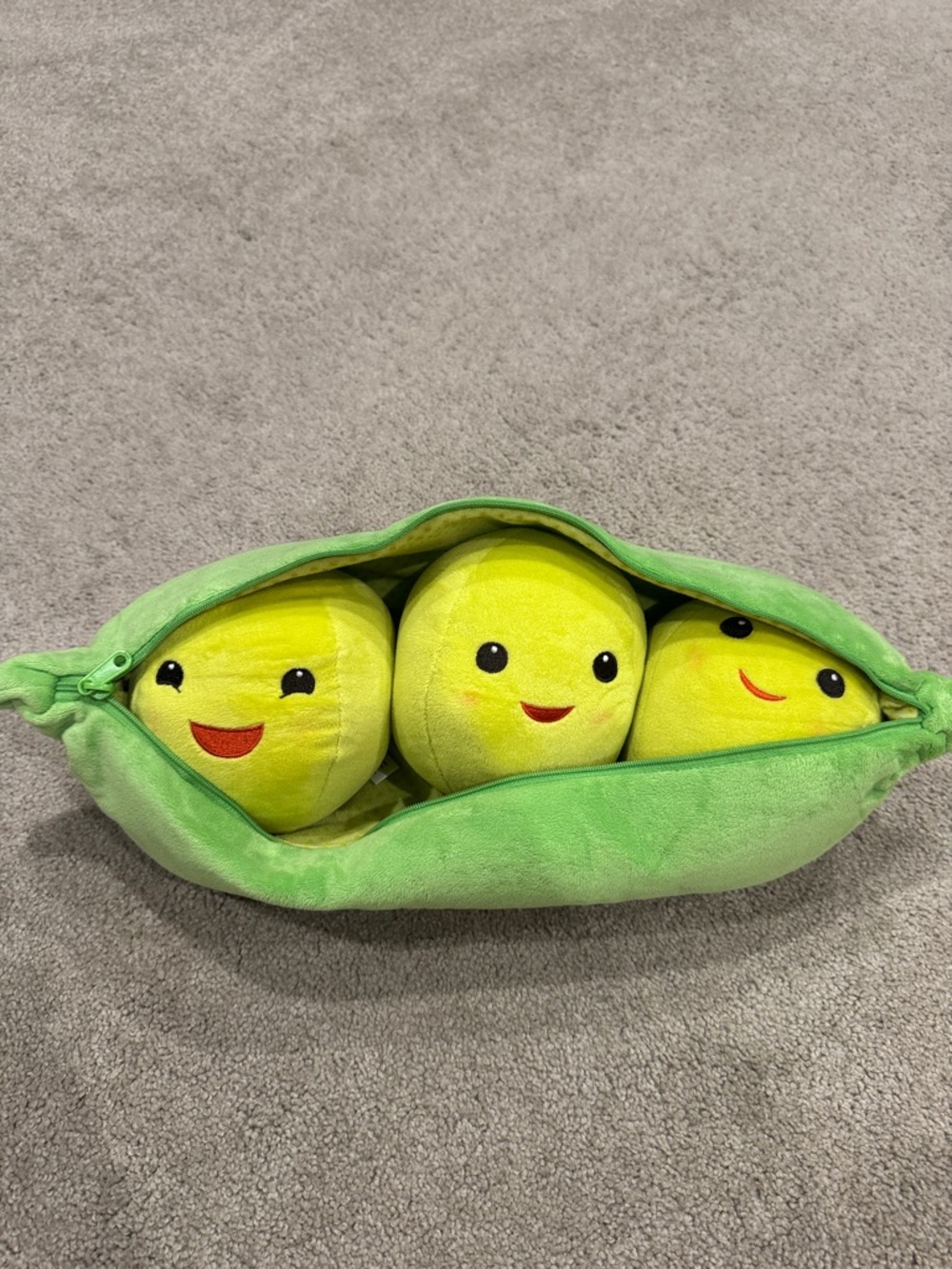 Disney Plush Pea Pod Trio Toy - Green Pod with Yellow Smiling Peas